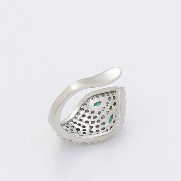 Snake Ear Cuff Platinum Plated Luxury Jewelry - Picture 5 of 9